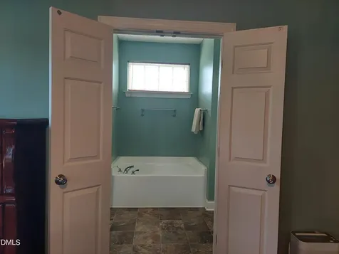 5 Seahorse Court Benson NC 27504