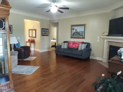 5 Seahorse Court Benson NC 27504
