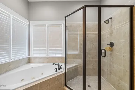 101 Synandra Lane Holly Springs NC 27540