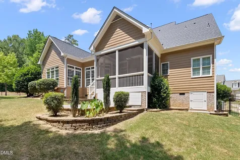 101 Synandra Lane Holly Springs NC 27540