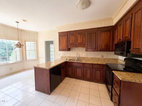 345 Courtyard Lane Fayetteville NC 28303