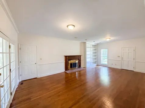 345 Courtyard Lane Fayetteville NC 28303