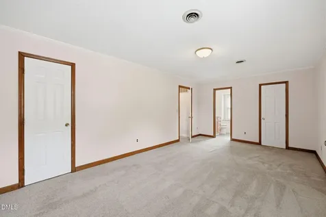1003 Camelot Lane Graham NC 27253