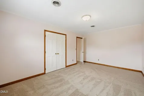 1003 Camelot Lane Graham NC 27253