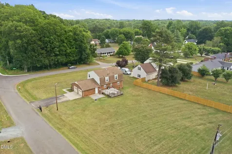 1003 Camelot Lane Graham NC 27253