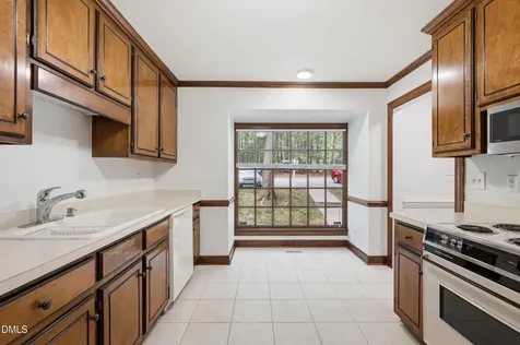 143 Hedgerow Court Cary NC 27513