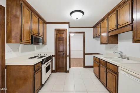 143 Hedgerow Court Cary NC 27513