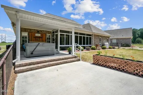 310 S Merganser Drive Pikeville NC 27863