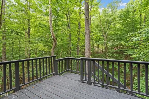 629 Brookview Drive Chapel Hill NC 27514