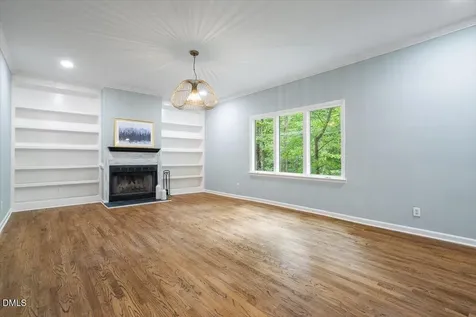 629 Brookview Drive Chapel Hill NC 27514