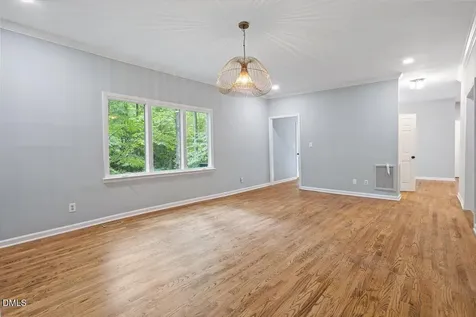 629 Brookview Drive Chapel Hill NC 27514