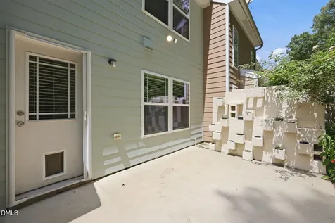 1905 Bartlett Circle Hillsborough NC 27278