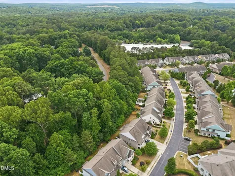 1905 Bartlett Circle Hillsborough NC 27278