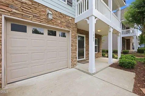 1905 Bartlett Circle Hillsborough NC 27278