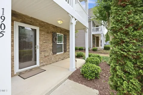 1905 Bartlett Circle Hillsborough NC 27278