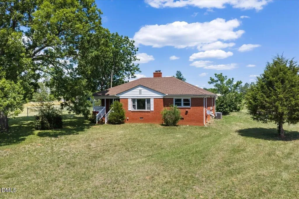 109 Little Ponderosa Road Macon NC 27551