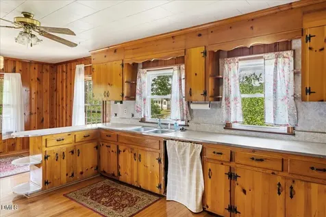 109 Little Ponderosa Road Macon NC 27551