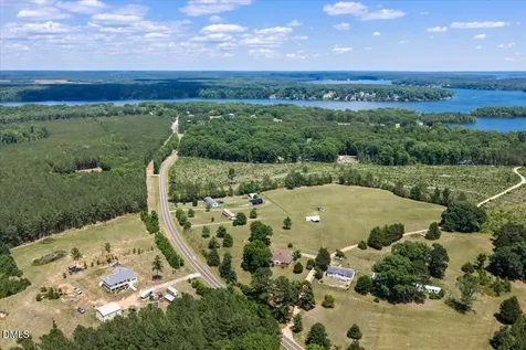 109 Little Ponderosa Road Macon NC 27551