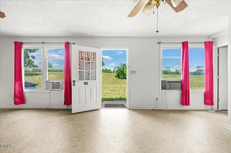109 Little Ponderosa Road Macon NC 27551