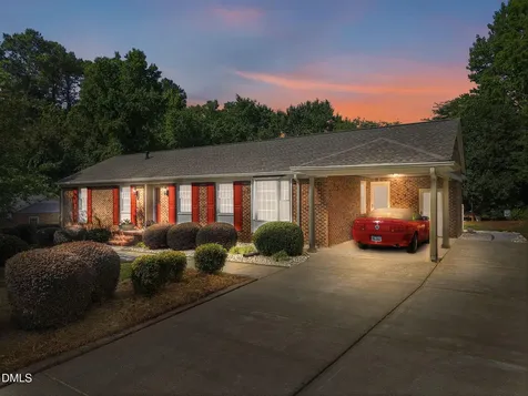 1621 Kenbrook Drive Garner NC 27529