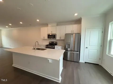 683 Mirkwood Avenue Apex NC 27523