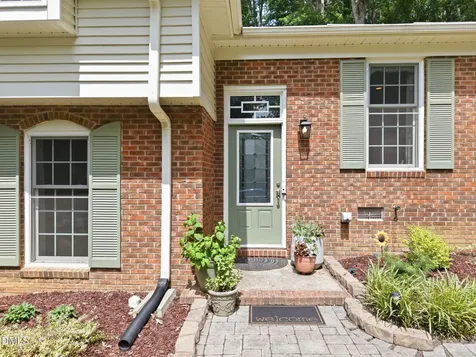 915 Union Street Cary NC 27511