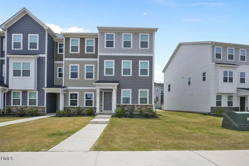 1956 Rosedale Ridge Avenue Wake Forest NC 27587