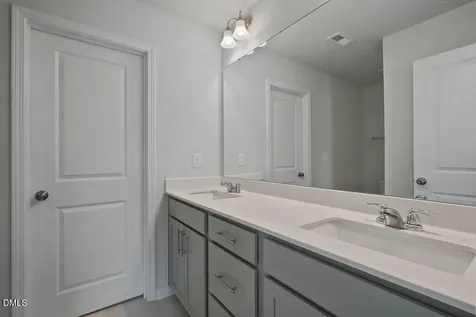 1956 Rosedale Ridge Avenue Wake Forest NC 27587