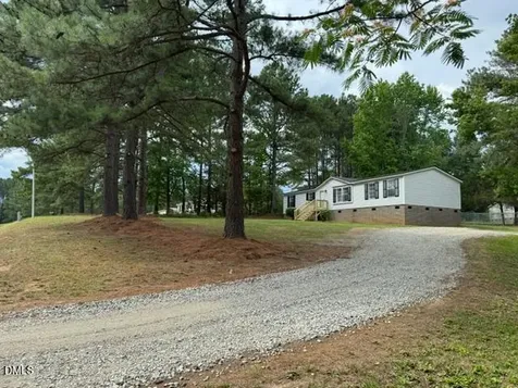 141 Abbott Crossings Lane Henderson NC 27537