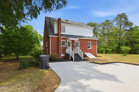 227 W Corbin Street Hillsborough NC 27278