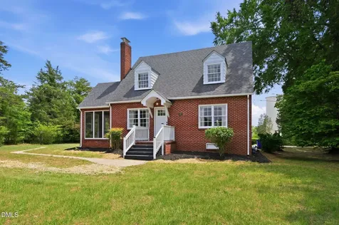 227 W Corbin Street Hillsborough NC 27278