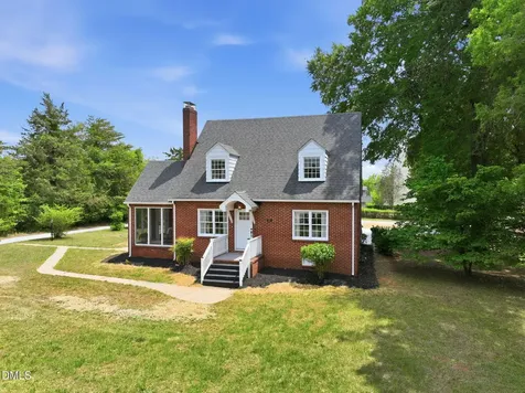 227 W Corbin Street Hillsborough NC 27278