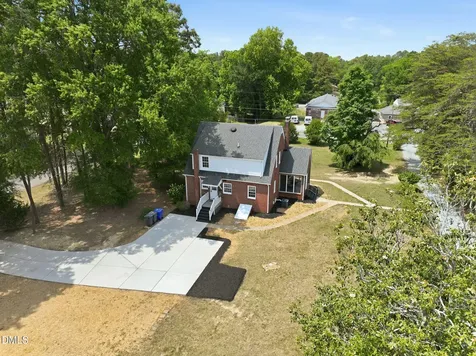 227 W Corbin Street Hillsborough NC 27278