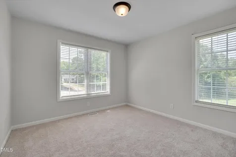 416 Creekbluffs Drive Fuquay Varina NC 27526
