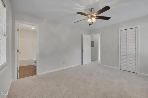 416 Creekbluffs Drive Fuquay Varina NC 27526