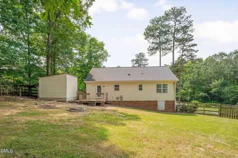 416 Creekbluffs Drive Fuquay Varina NC 27526