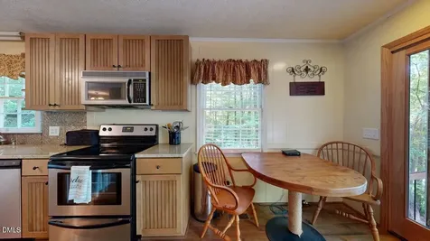 152 Duke Lane Roxboro NC 27574