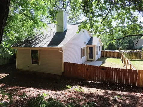 205 Standish Drive Chapel Hill NC 27517
