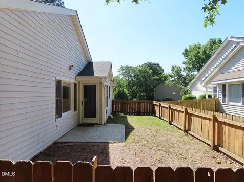 205 Standish Drive Chapel Hill NC 27517