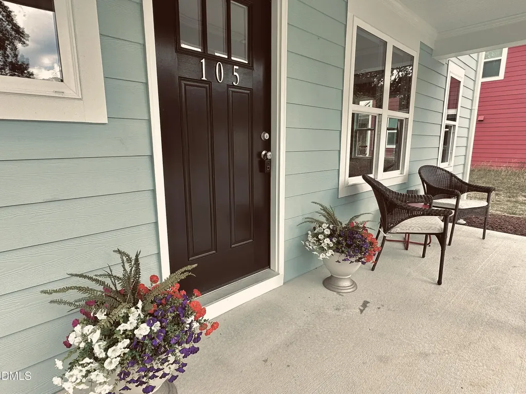 105 Hunter Place Carrboro NC 27510