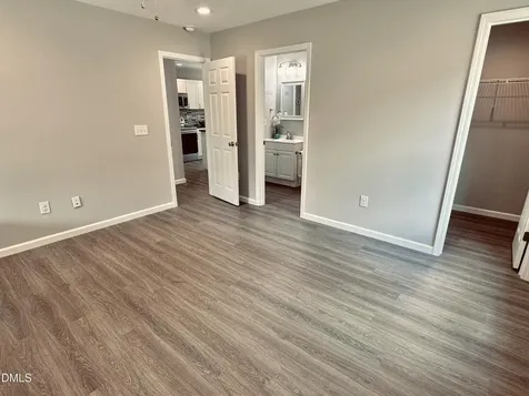 105 Hunter Place Carrboro NC 27510
