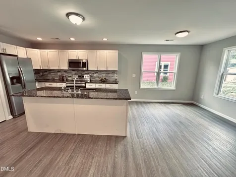 105 Hunter Place Carrboro NC 27510