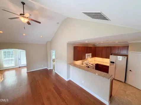 1102 Lake Michael Way Mebane NC 27302