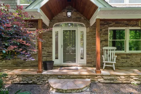 5016 Elkwood Court Raleigh NC 27613