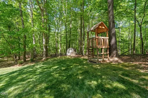 5016 Elkwood Court Raleigh NC 27613