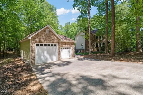 5016 Elkwood Court Raleigh NC 27613