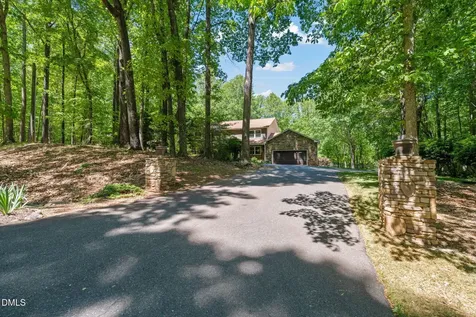 5016 Elkwood Court Raleigh NC 27613