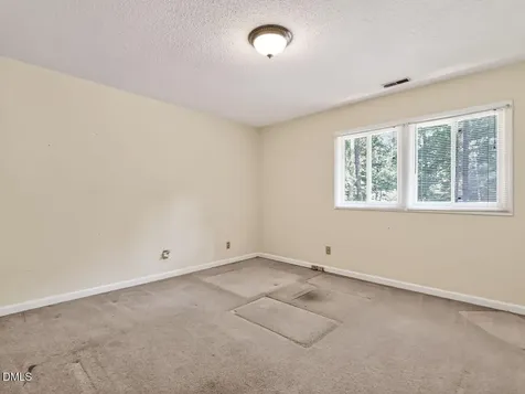 218 Kelso Court Cary NC 27511