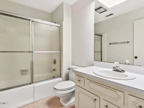 218 Kelso Court Cary NC 27511