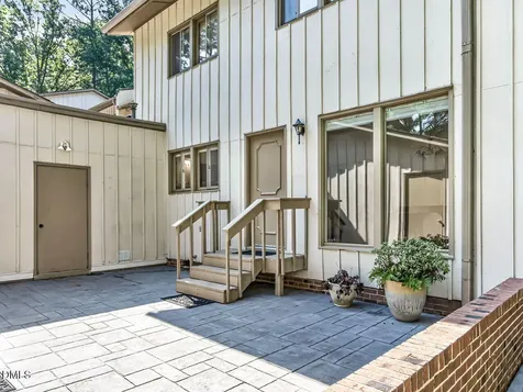 218 Kelso Court Cary NC 27511